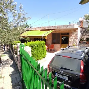 Altin Skrapari Ksamil